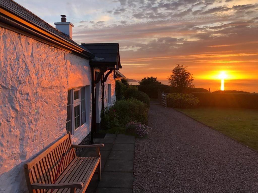 Tornaroan Cottage Ballycastle Exterior photo