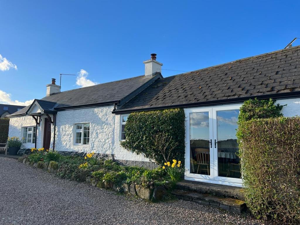Tornaroan Cottage Ballycastle Exterior photo